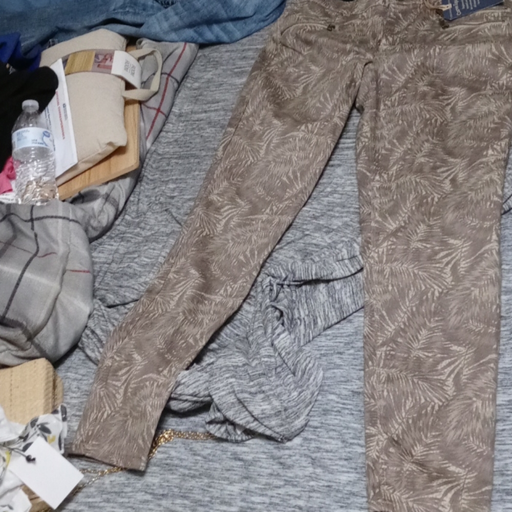 Ab solutions booty lift jegging